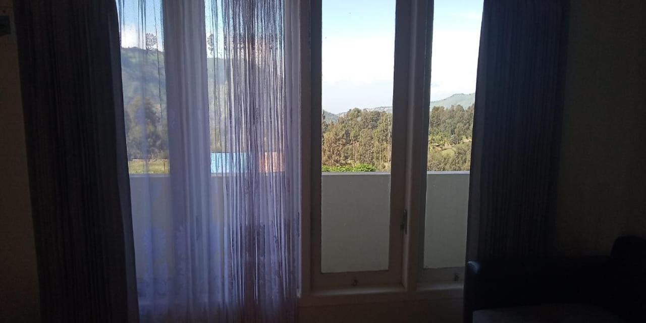Bromo Otix Guest House Room photo