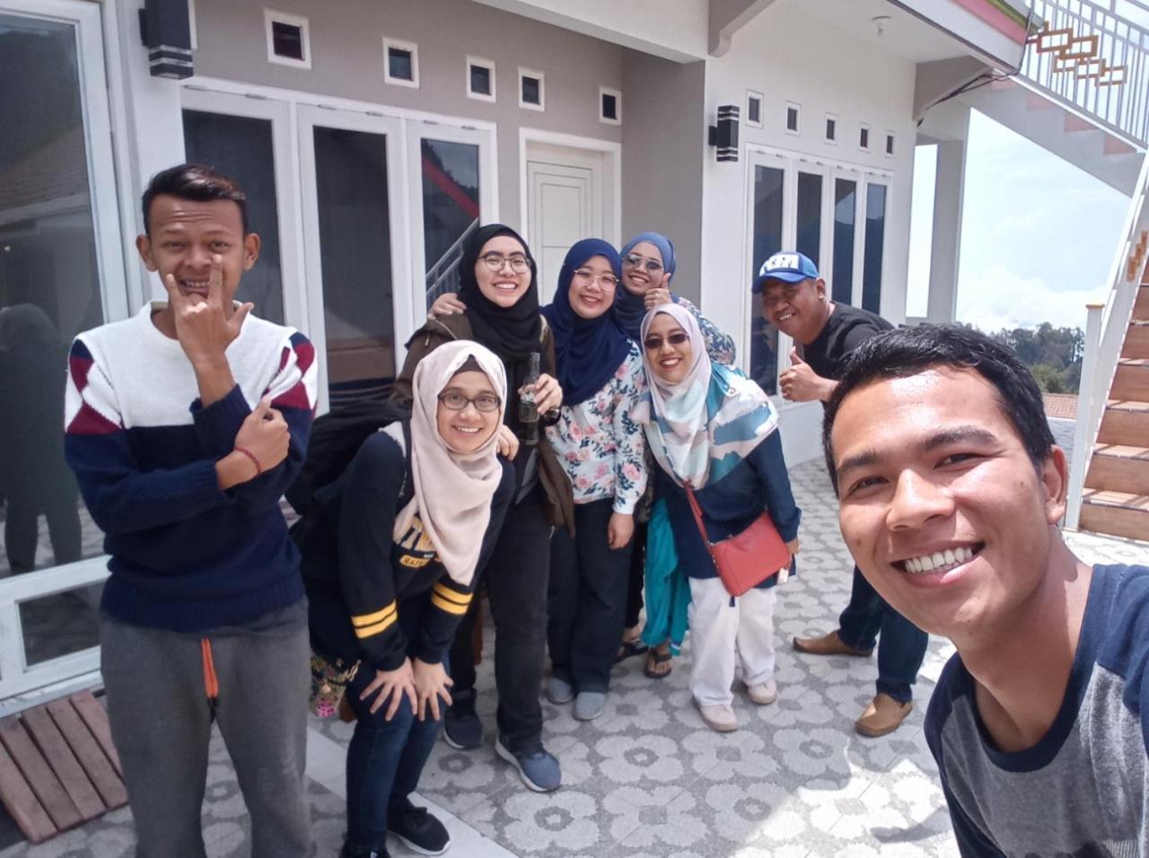 Bromo Otix Guest House Exterior photo