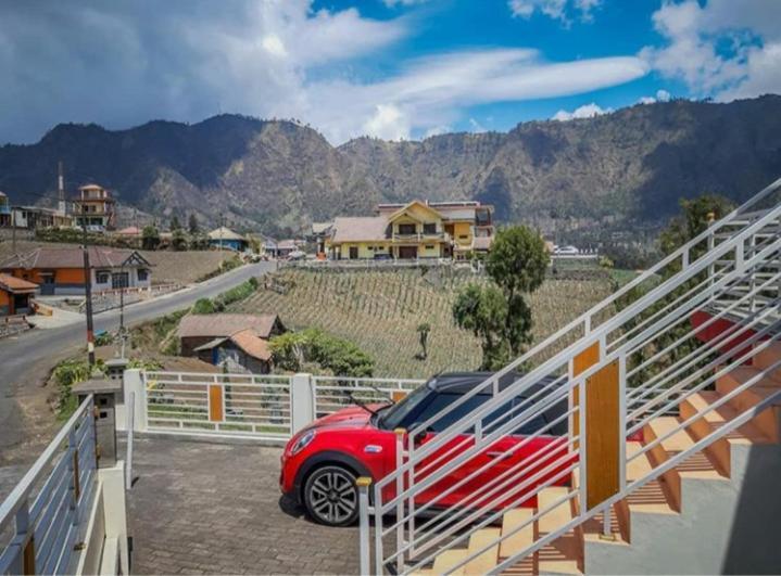 Bromo Otix Guest House Exterior photo