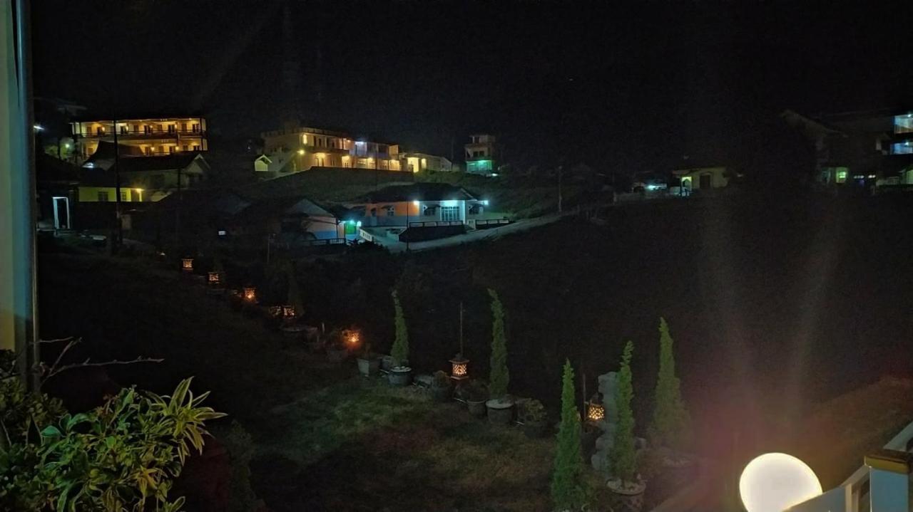 Bromo Otix Guest House Exterior photo